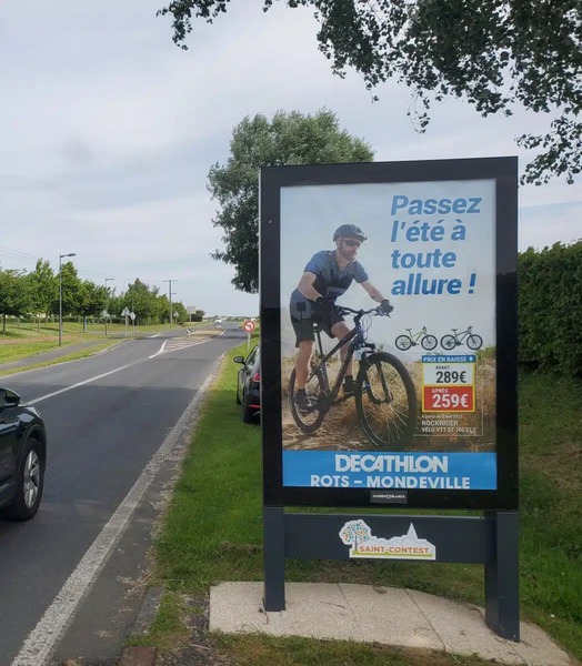 Panneau publicitaire Cadres Blancs
